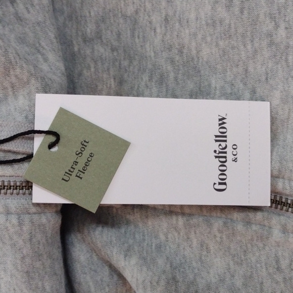 NWT Hooded Ultra-soft Sweatshirt - Goodfellow & Co - S - Picture 4 of 5